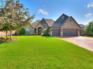 716 Bayonne Bridge Ct, Edmond, OK 73034
