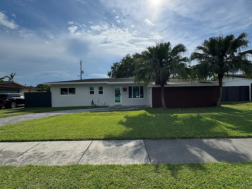 7910 SW 97th Ave