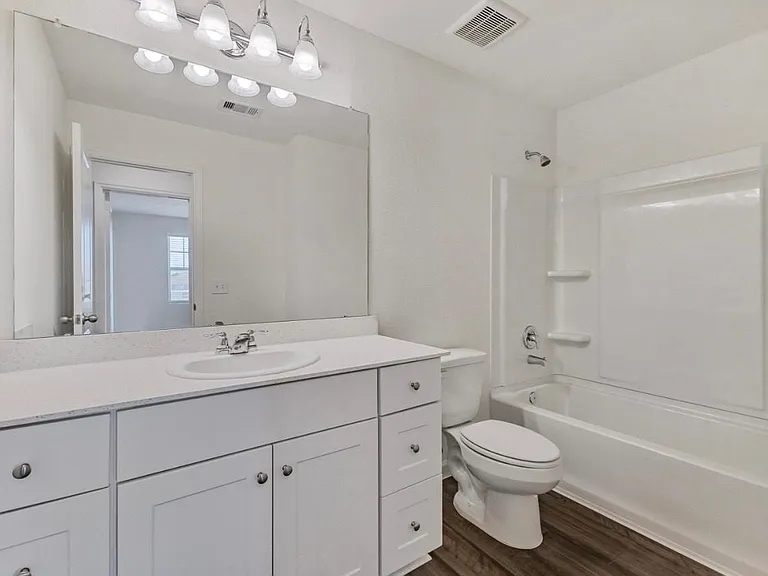 27235 Blue Pool Dr — Photo 9