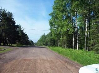 858 Larsmont Rd, Two Harbors, MN 55616