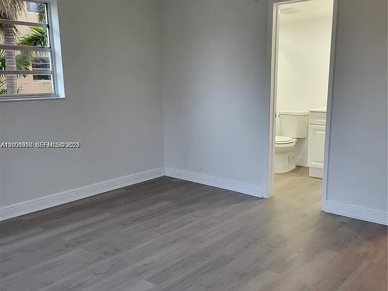 1333 E Hallandale Beach Blvd #329 — Photo 8