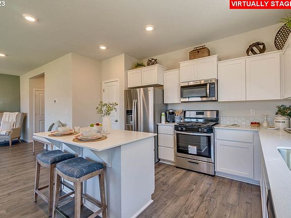 3rd image of 7115 NE 27th Ct