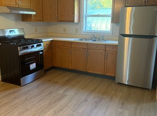 30 Mill St APT 3, New Ipswich, NH 03071