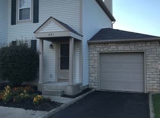 241 Glenkirk Dr, Blacklick, OH 43004