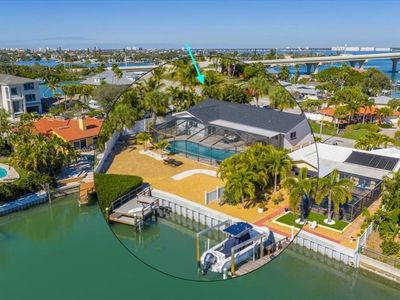 201 Isle Dr, Saint Pete Beach, FL, 33706