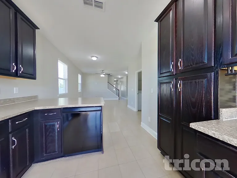 3088 Holly Grove Ln — Photo 5