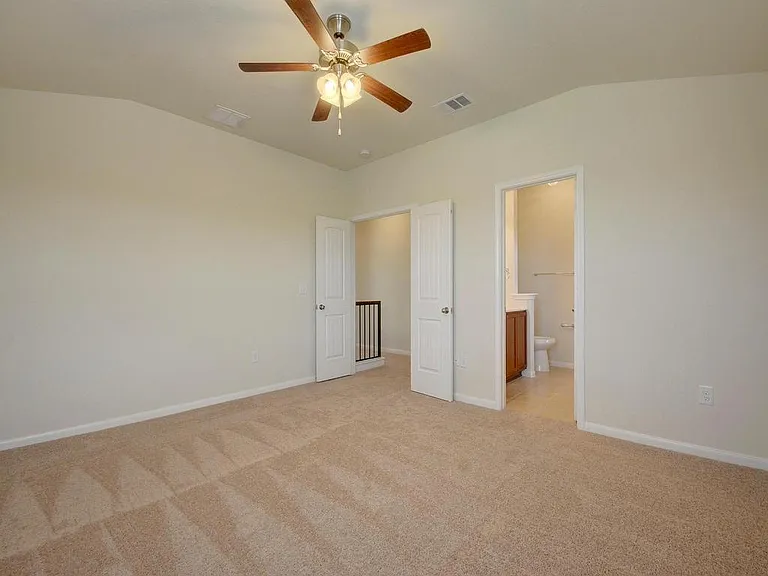 2015 Barker House Cv — Photo 17
