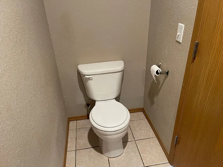 5550-5596 N White St — Photo 8