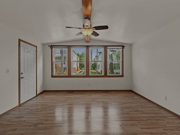 5th image of 928 E Land Pl #928