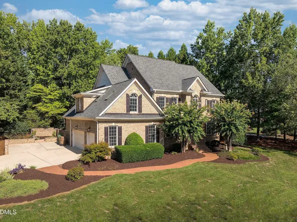 101 Glade Park Rd, Cary, NC 27518