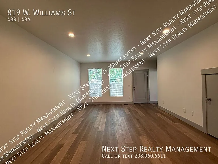 819 W Williams St — Photo 3