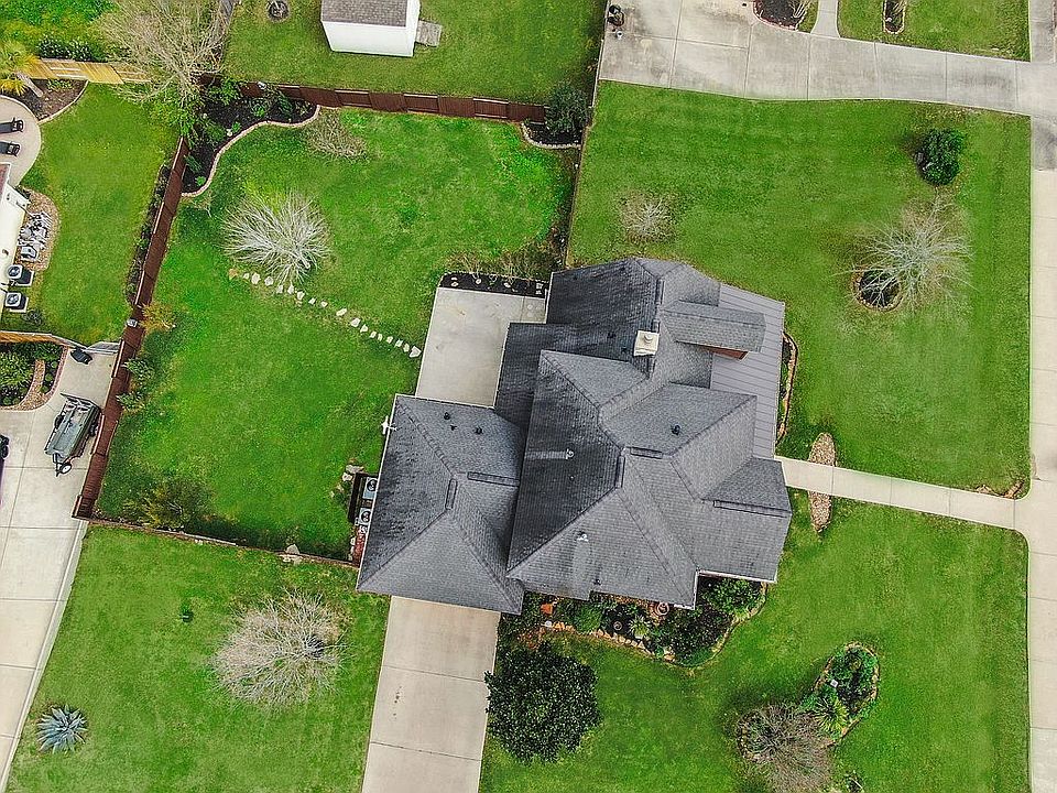 1st image of 298 Berkley Dr