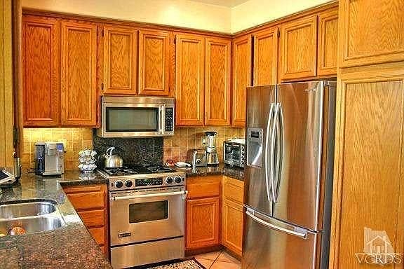 5th image of 511 Timberwood Ave