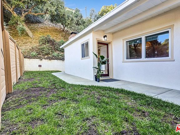 4th image of 10524 Seabury Ln