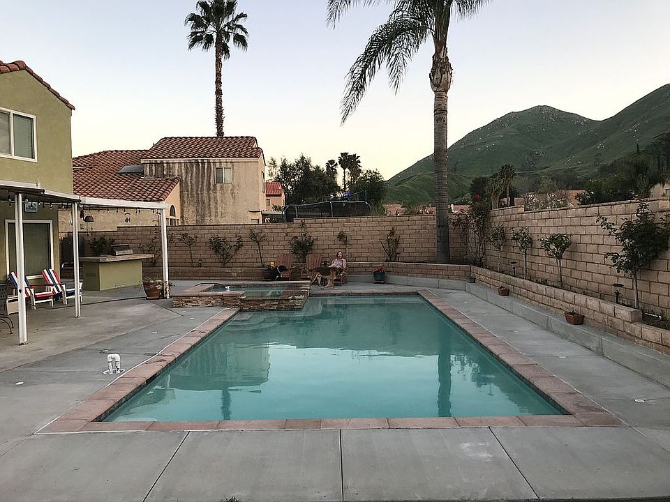 2nd image of 2183 Canyon Dr
