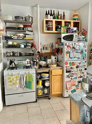 Rented by Skyline Group Real Estate | media 12