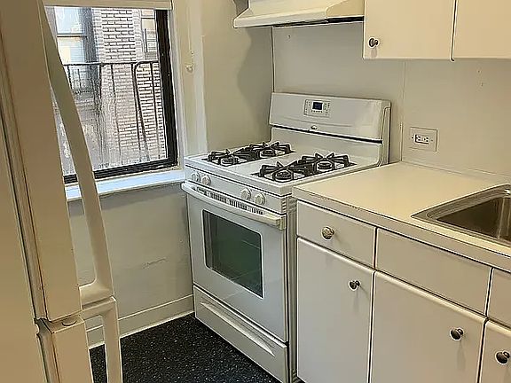 5th image of 2586 Broadway #12M