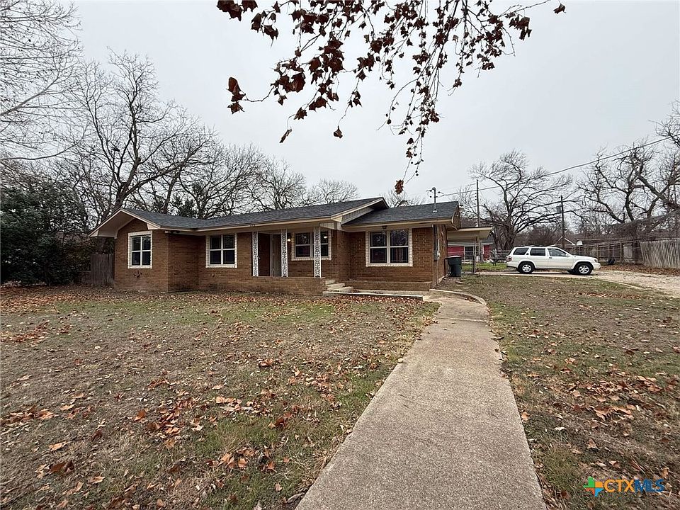 1st image of 502 Odom Dr