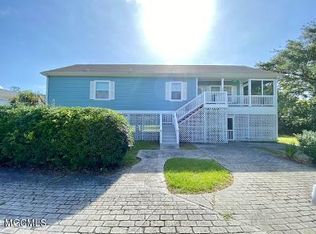 156 Boisdore Ave, Pass Christian, MS 39571