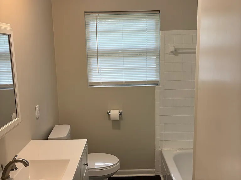 901 Carson Ln SW — Photo 14