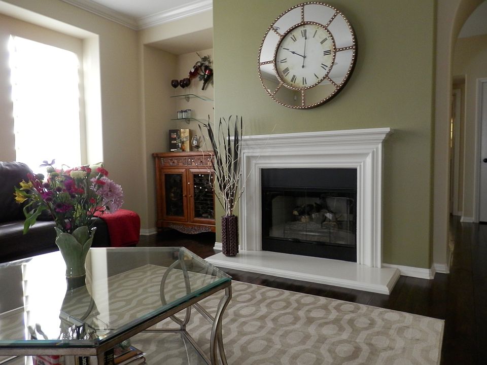 1st image of 3198 S Cambridge Dr Unit B