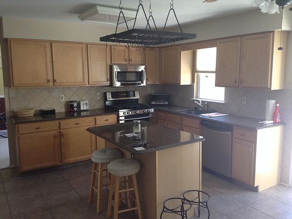 2nd image of 1650 Ferro Ln