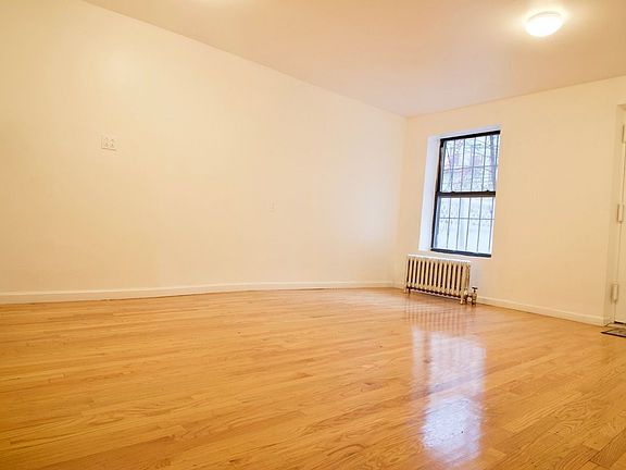4th image of 84 W 119th St APT 1