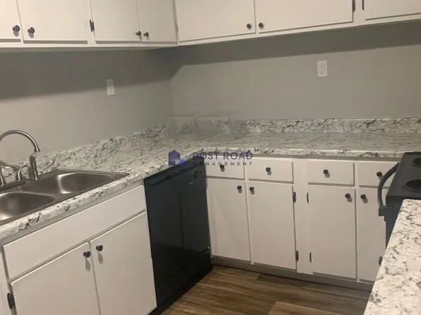 2800 S Osage Ave #302, Wichita, KS 67217