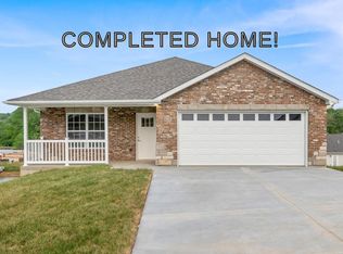 428 Cloverleaf Dr, Washington, MO 63090