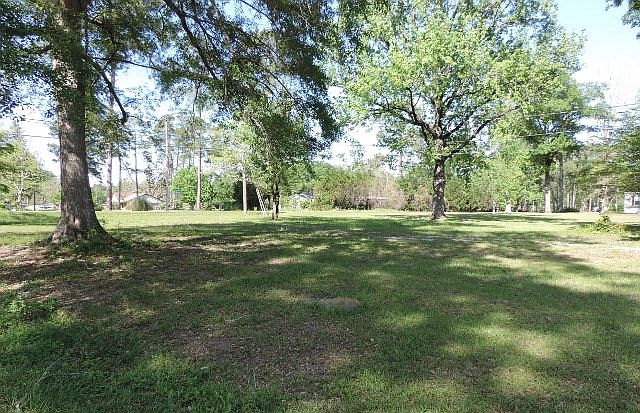 1st image of 13 Ring Oak Dr