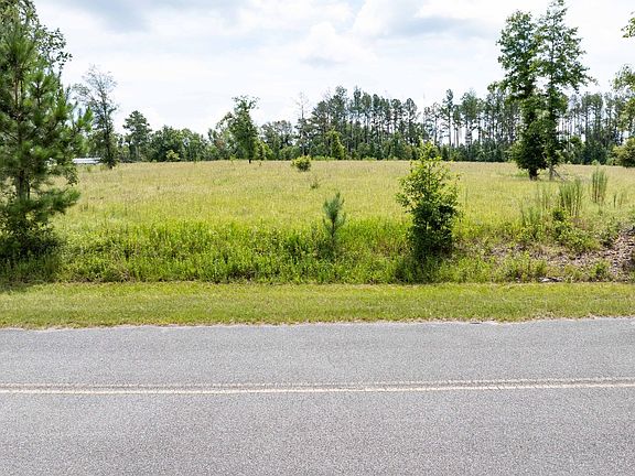 2nd image of 7 49th Dr