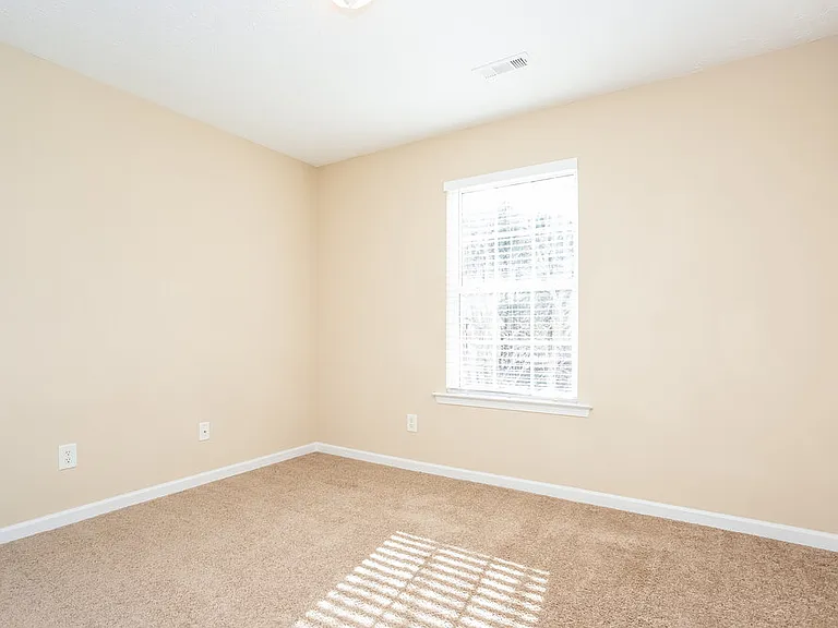 218 Prescott Ct — Photo 14