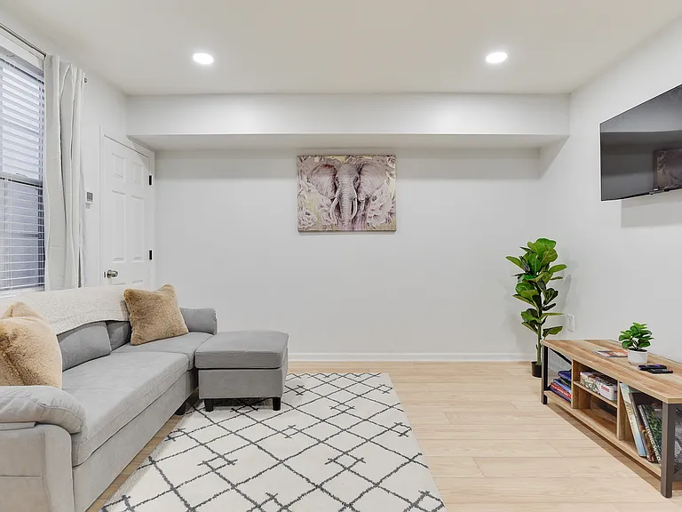 1255 Raum St NE #1 — Photo 15