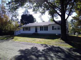 12 Charles St, Orono, ME 04473