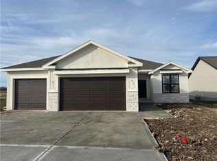 708 Salem Rd, Lawson, MO 64062