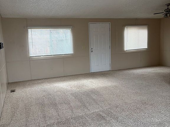 2nd image of 801 Clordi Ln
