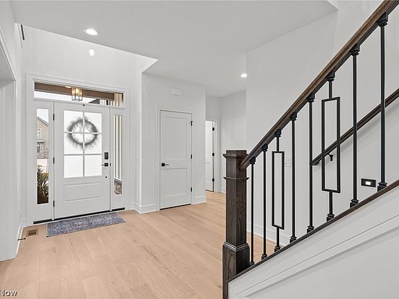 2nd image of 3525 Rembrandt Ln