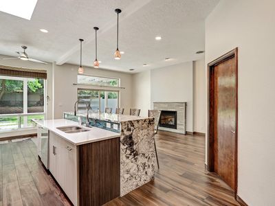 6000 Papaya Pl NE, Albuquerque, NM, 87111