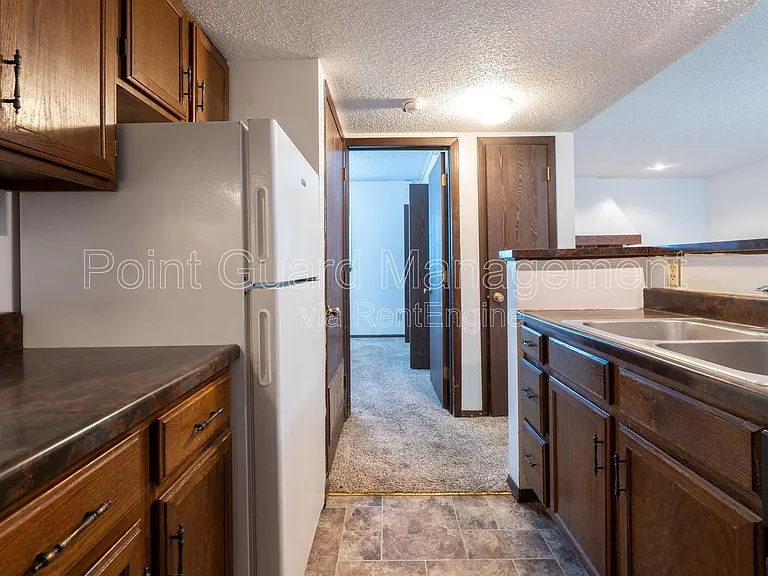 844 N Waco Ave — Photo 29