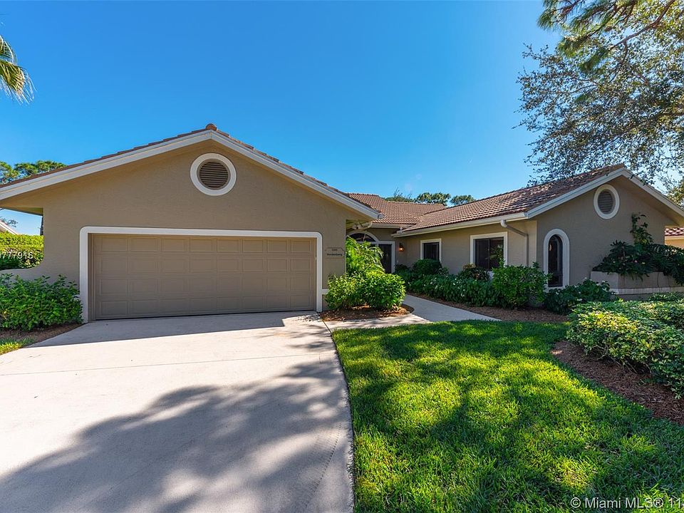 1st image of 1590 NW Sweetbay Cir #10