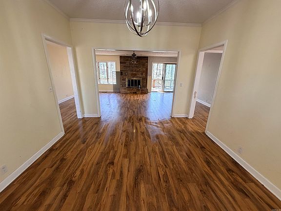 3rd image of 12 Emanuel Dr