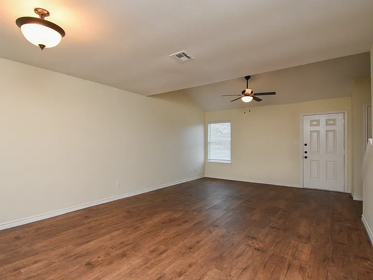 The Villas Apartments — Photo 92