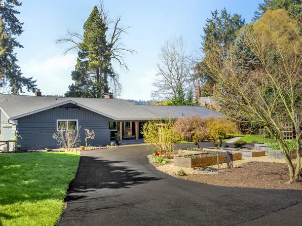 3905 SE Willamette Dr, Milwaukie, OR 97267