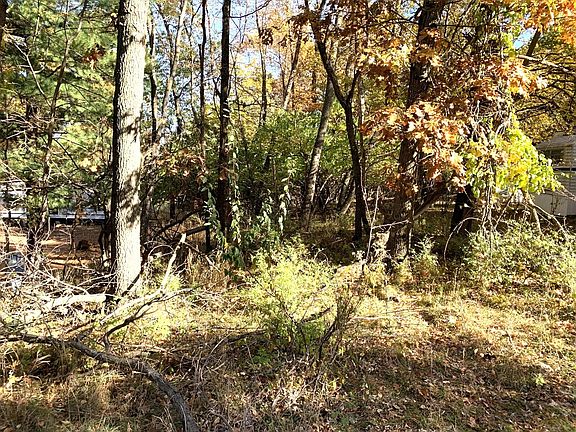 5th image of 5/334 Woodhaven Dr E
