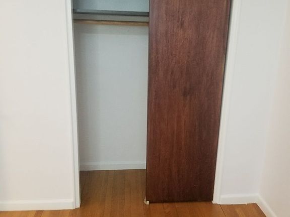 5th image of 2540 45th St