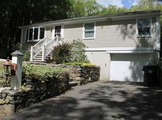 543 Bigelow St, Marlborough, MA 01752