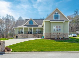 400 Olivia Ln, Soddy Daisy, TN 37379