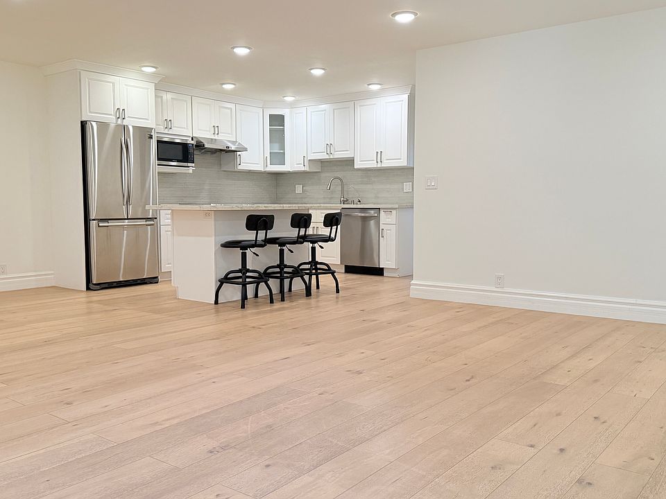 1st image of 7811 Eads Ave Unit 204