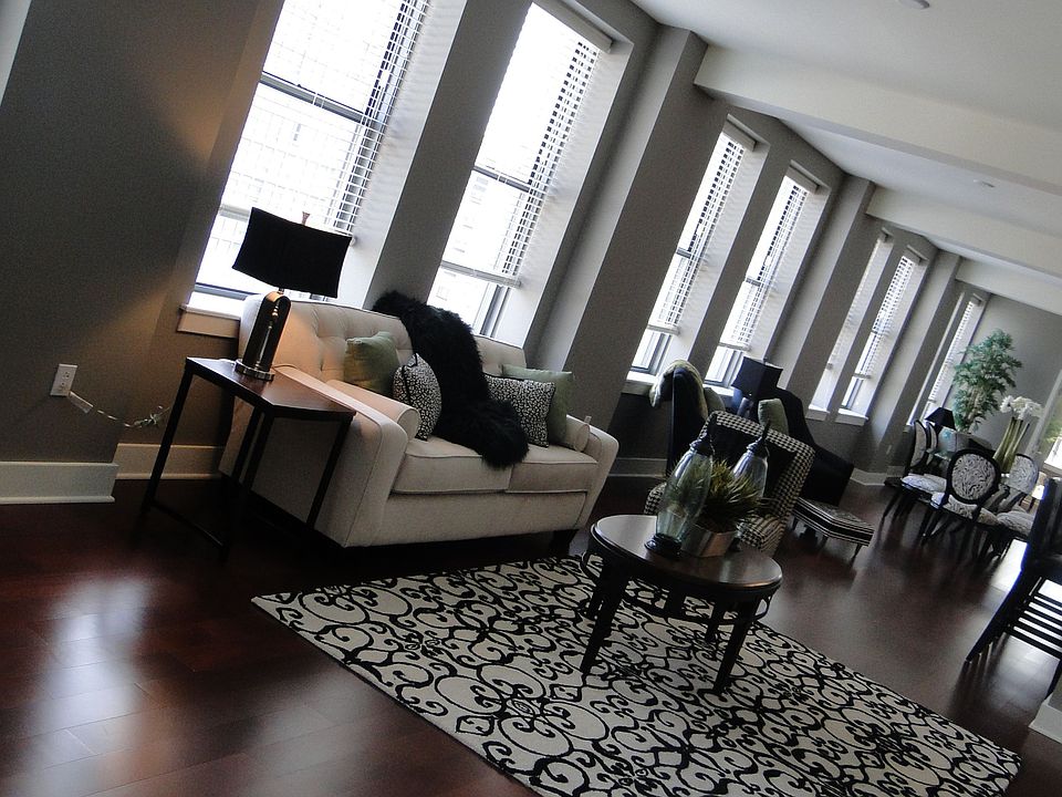 1st image of 314 N Broadway APT 1706