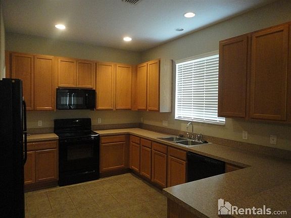 4th image of 18901 Sunterra Dr